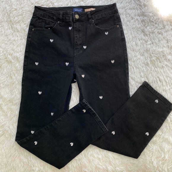 Urban Outfitters Denim - UO Angel Kiss Mom Fit High Rise Embroidered Heart Black Denim Jeans
